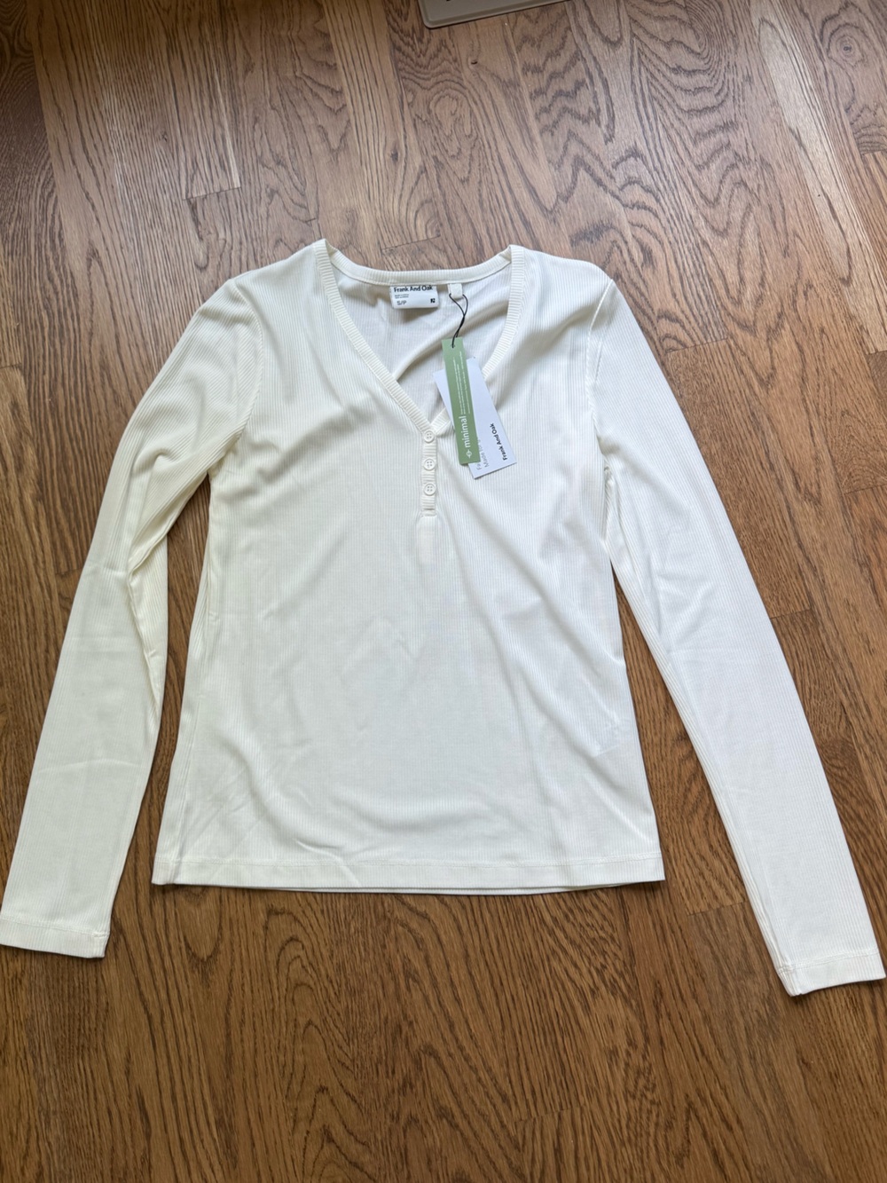 NWT ribbed long sleeve Frank and Oak Henley. Size small.